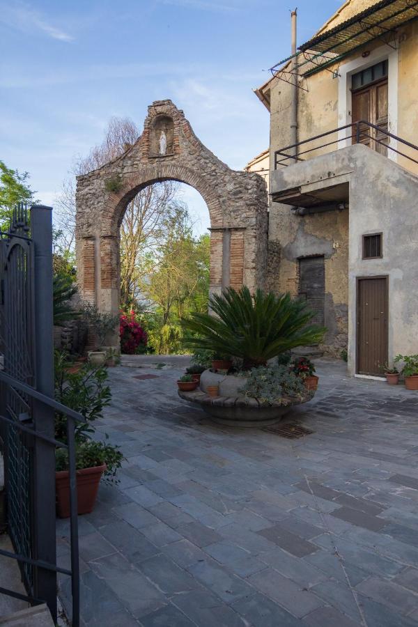 La Valle Del Tevere Bed & Breakfast Torrita Tiberina Exterior photo